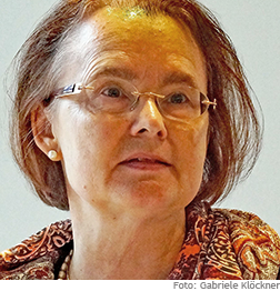 Portrait Margit Eckholt